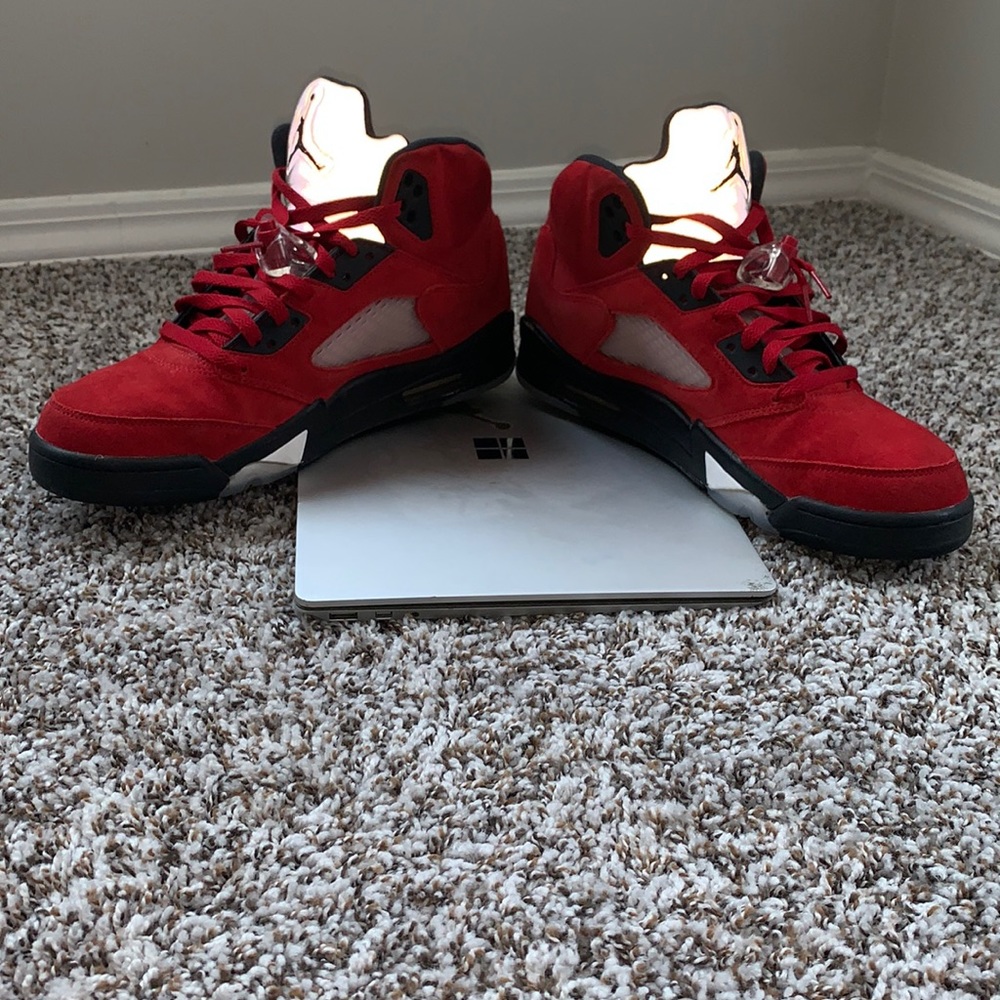 Jordan 5 raging bull
